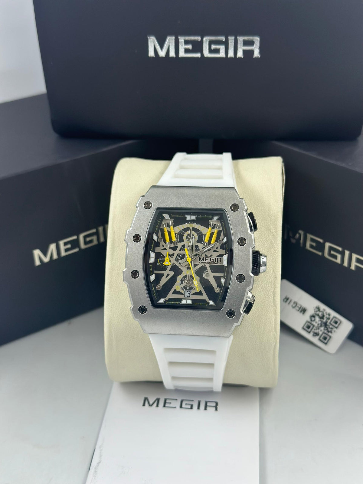Montre megir