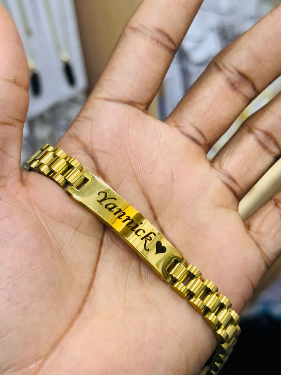 Bracelet