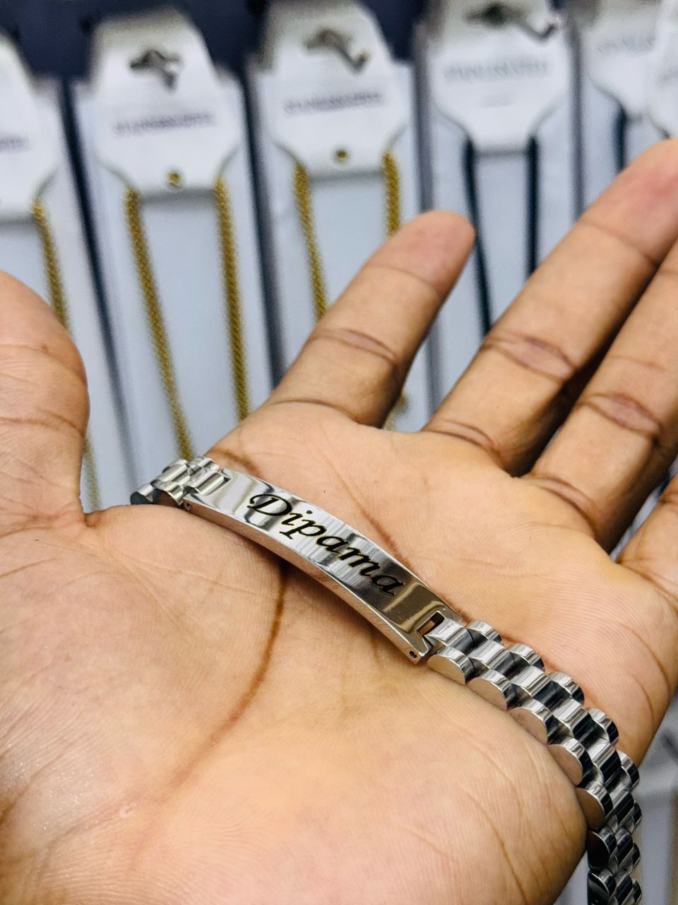 Bracelet