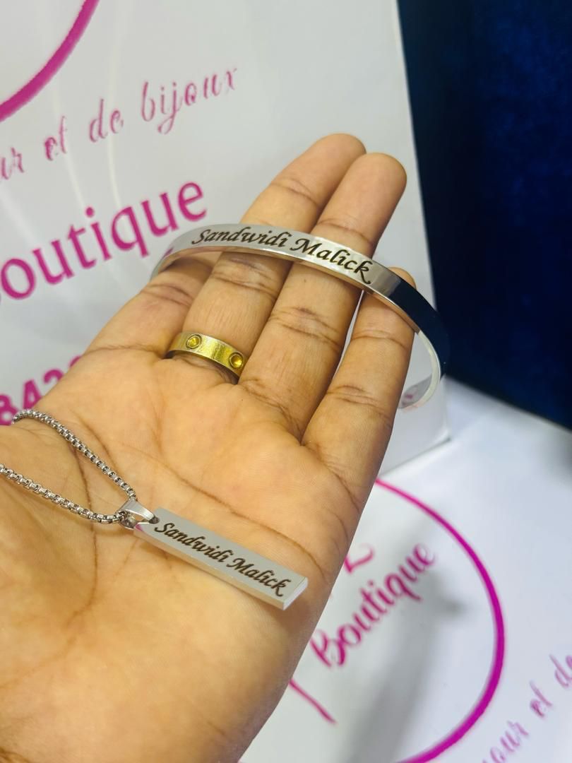 Bracelet